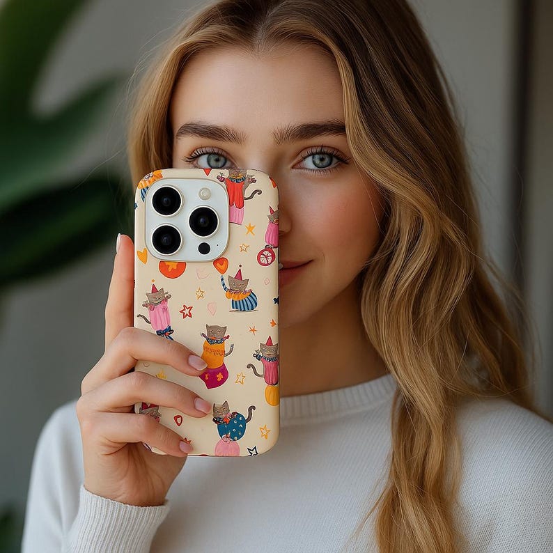 Circus Cat IPhone Case Kitten  - Tech Accessories Iphone recension och pris
